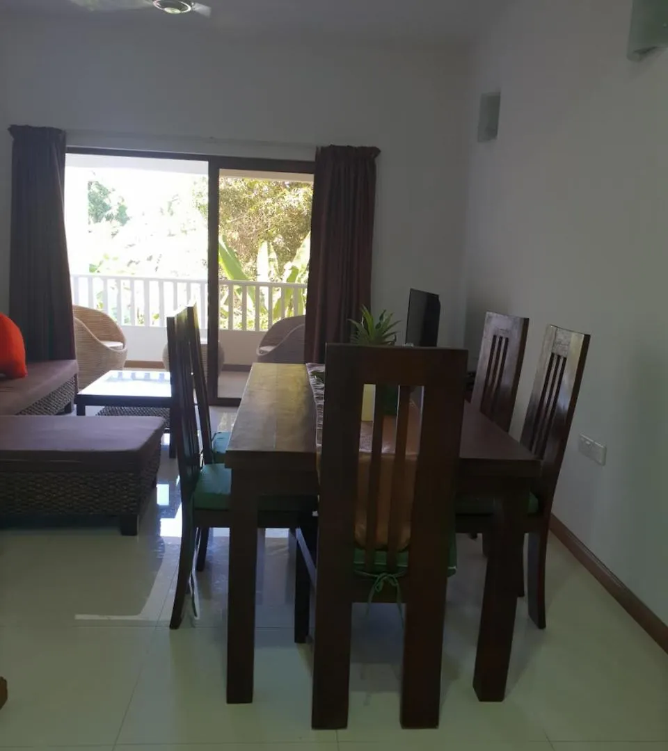 Kanasuk Self Catering Apartments Baie Lazare