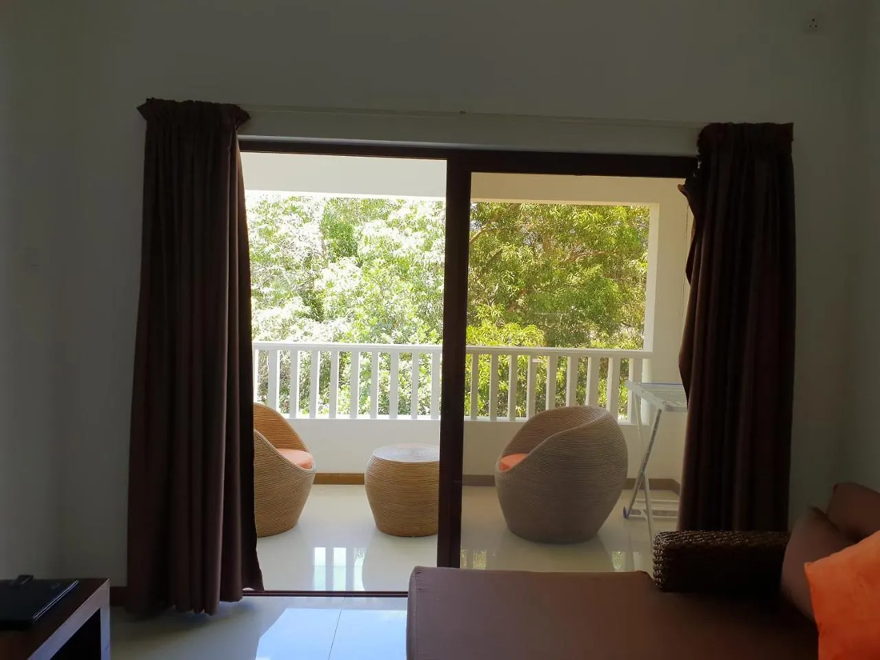 Kanasuk Self Catering Apartments Baie Lazare