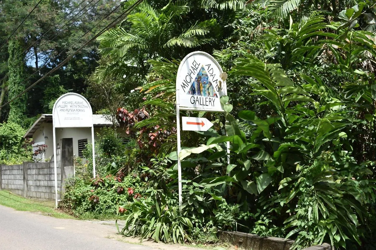 Kanasuk Self Catering Apartments Baie Lazare